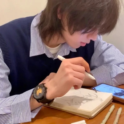 头像男生真人微信超酷