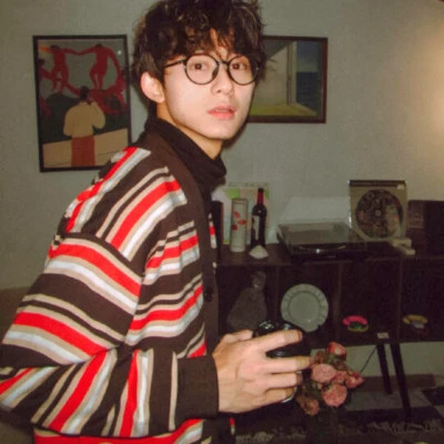 头像男生微信好看真人