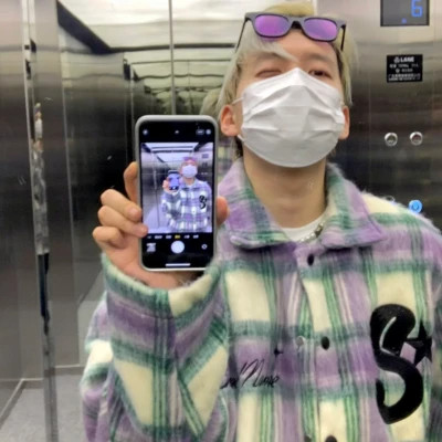 优质微信男生头像真人高清