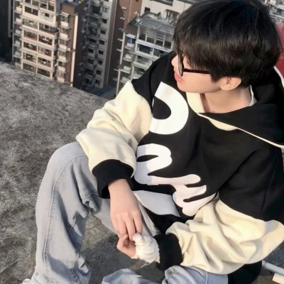 男生清晰微信头像真人