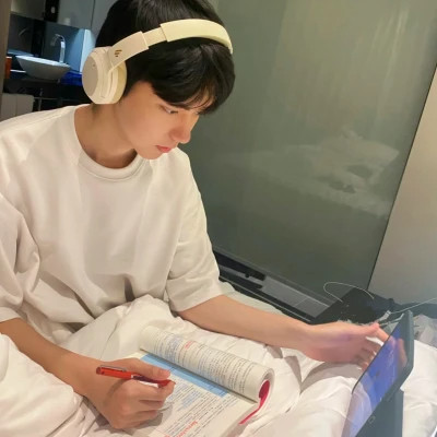 真人帅气男生头像微信高清