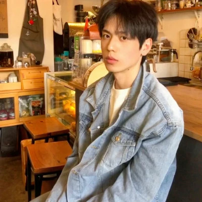 真人帅气男生头像微信高清