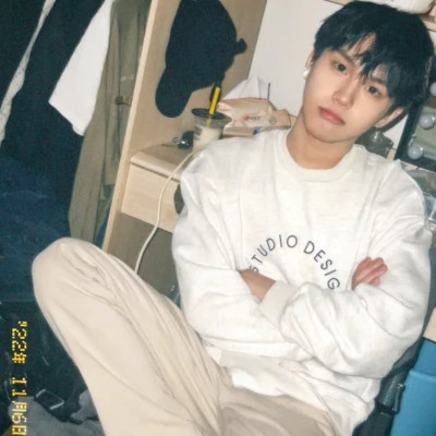 常用男生微信头像真人