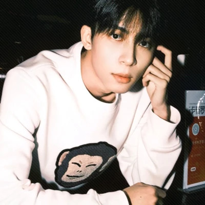 男生微信生活头像真人