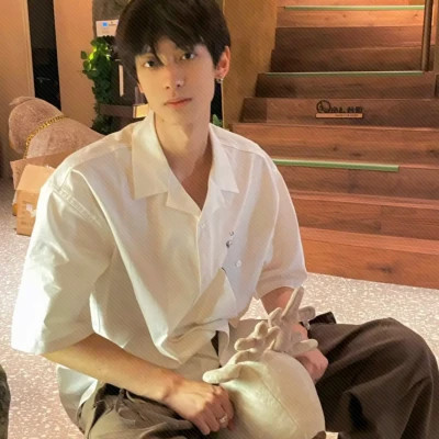 值得收藏超帅的真人男生头像