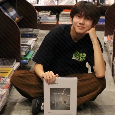 个性超级好看的男生真人帅气男头