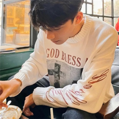 个性超级好看的男生真人帅气男头