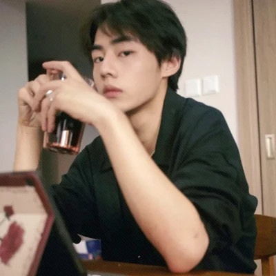 真人个性男头高清图片