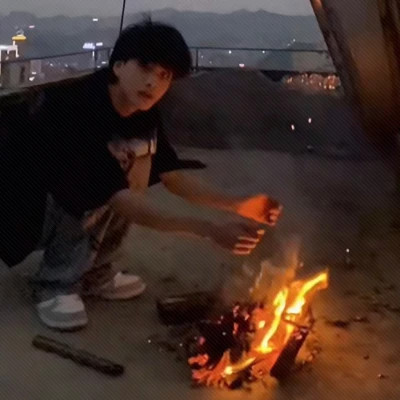 真人个性男头高清图片