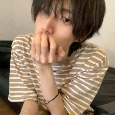 男生头像好看的头像