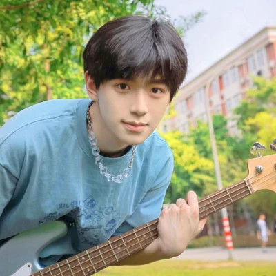 很有个性男生头像真人