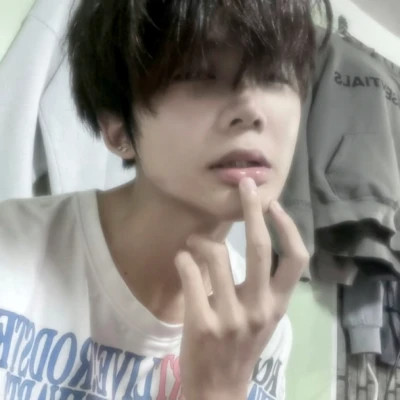 适合个性男生的头像真人