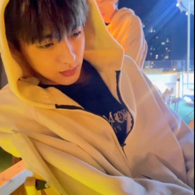 100张好看男头像