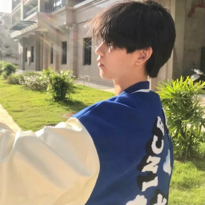 真人版男生头像