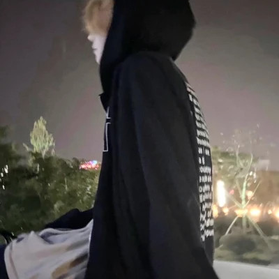 抖音最火100张头像男生