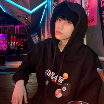 抖音最火100张头像男生