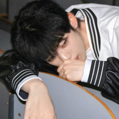 抖音最火100张头像男生
