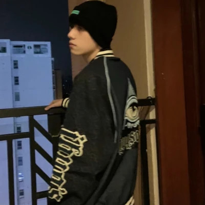 抖音最火100张头像男生