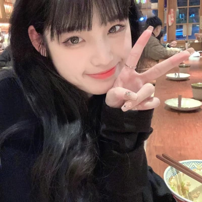 2025精选漂亮女生头像真人新款