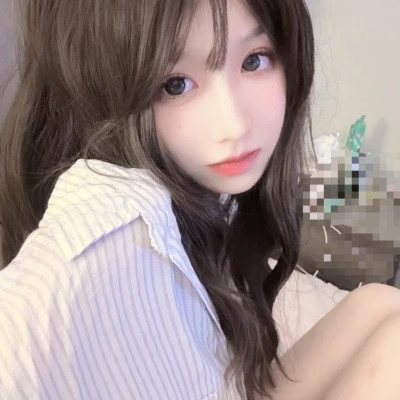2025最新超好看的头像女生高清真人