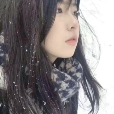 超好看的真人头像女生2025高清图片