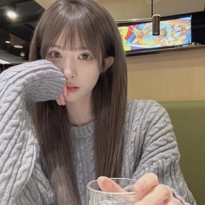 超好看的真人头像女生2025高清图片