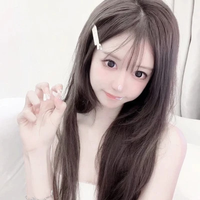 女生头像真人简单2025最新
