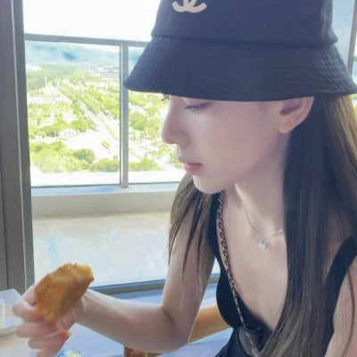 2025精选真人女头