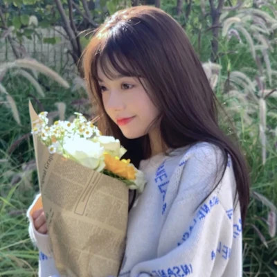 2025甜美头像女生图片