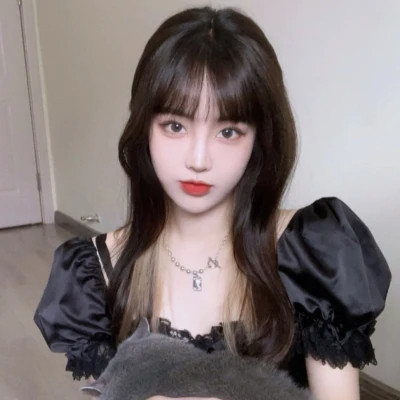 又甜又酷的女生头像