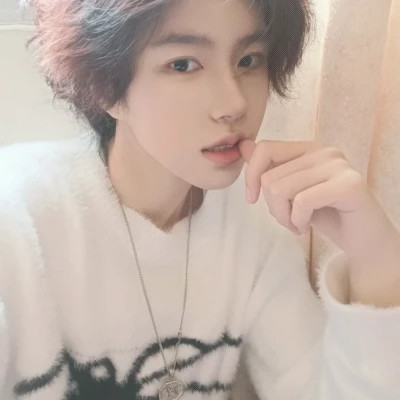 抖音头像男生帅气潮男