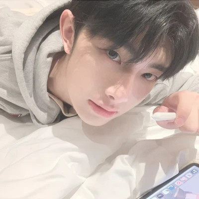 抖音头像男生帅气潮男