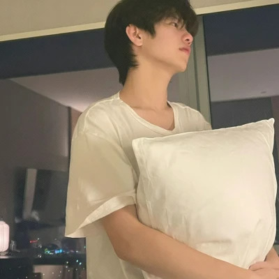 抖音头像男生帅气潮男