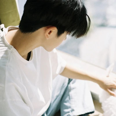 抖音头像男生帅气潮男