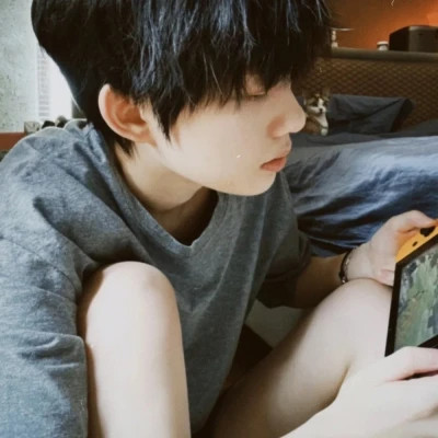 抖音头像男生帅气潮男