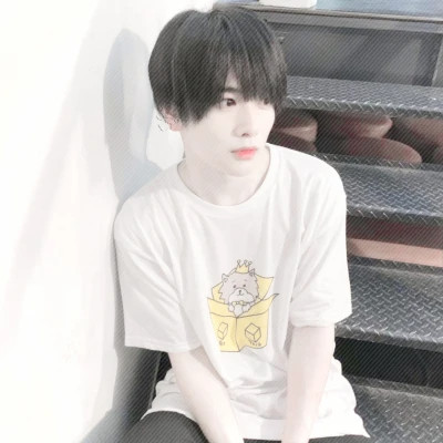 帅气男生头像真人看起来比较稳重