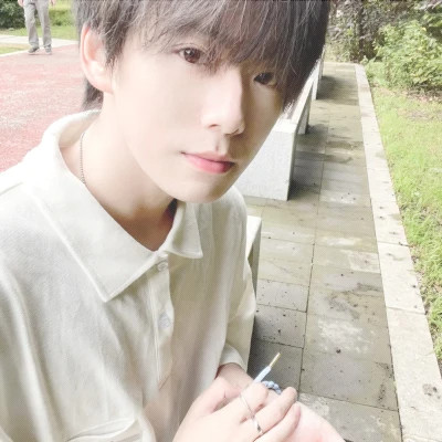 2025最新男生QQ头像