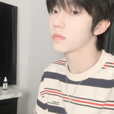 2025最新男生QQ头像