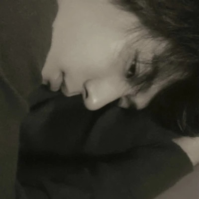 男生的帅气头像