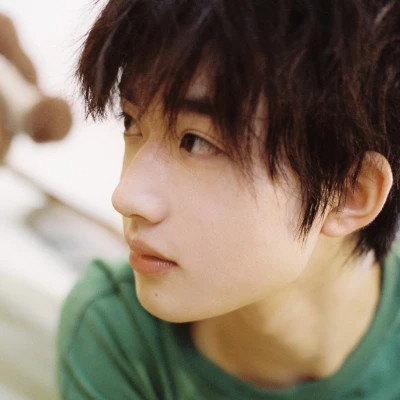 男生的帅气头像