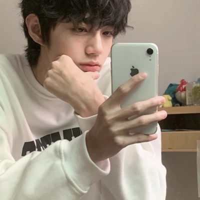 男生的帅气头像