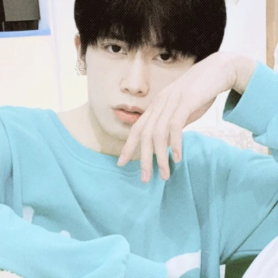 男生的帅气头像