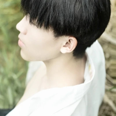 2025又酷又潮的男生头像