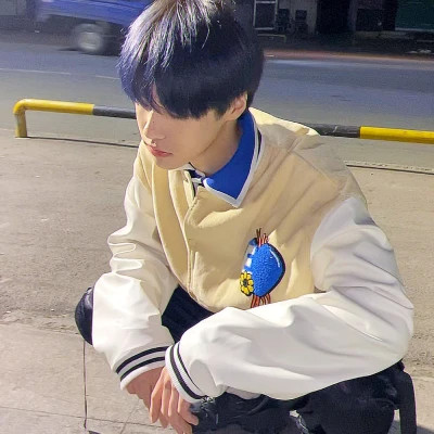2025好看的头像图片男