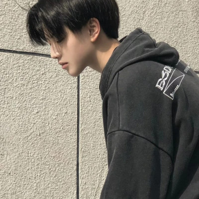 个性微信头像男独特高清图片