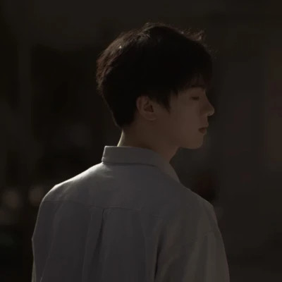 少年感慵懒头像图片
