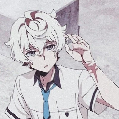 男生超级好看动漫头像