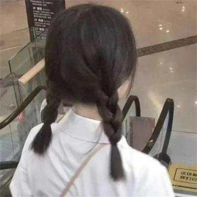 好看但不明显的情侣头像真人