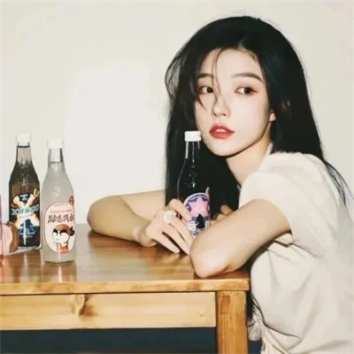 好看但不明显的情侣头像真人