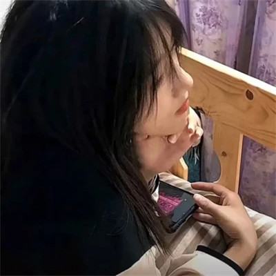 好看但不明显的情侣头像真人
